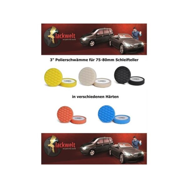 Das Bild zeigt ein Werbebanner für Polierschwämme der Marke lackwelt. Oben und unten im Bild sind zwei Autos zu sehen, ein schwarzer Kombi und ein schwarzes Cabrio, daneben steht eine Person mit einem Getränk. Das Logo von lackwelt mit dem Slogan we paint the world ist links neben den Autos abgebildet. In der Mitte des Bildes sind fünf verschiedenfarbige runde Polierschwämme in Gelb, Weiß, Schwarz, Orange und Blau zu sehen. Über den Schwämmen steht der Text: 3 Polierschwämme für 75-80mm Schleifteller und darunter in verschiedenen Härten.