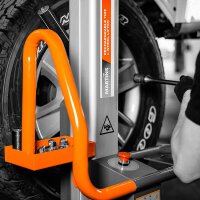 Powerlifter Radheber Elektrisch (Akkubetrieb) für PKW Reifen bis max. 85Kg Wheelifter