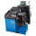 Das Bild zeigt eine blaue Auswuchtmaschine für Autoreifen mit der Aufschrift Hofmann geodyna 7700p, auf der ein Autoreifen montiert ist. Oben auf der Maschine befindet sich ein Bildschirm mit verschiedenen Bedienelementen.