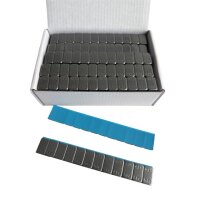 Das Bild zeigt eine geöffnete weiße...